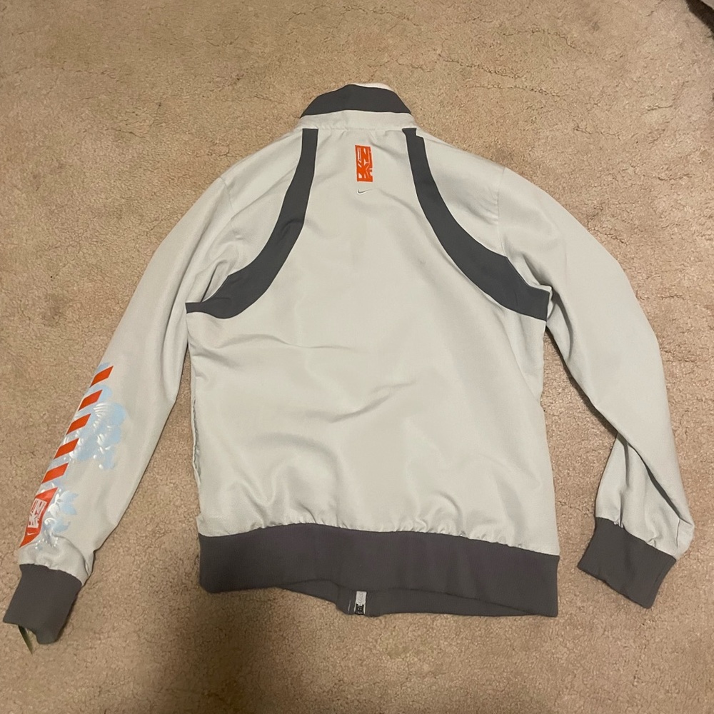 Vintage Nike windbreaker